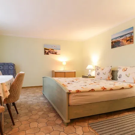 H. Fritz In Ahlbeck Apartment